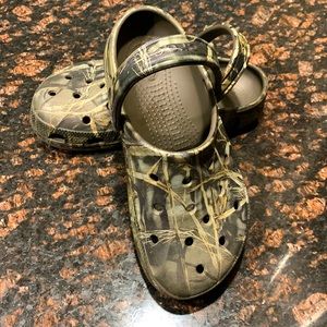 Camouflage crocs